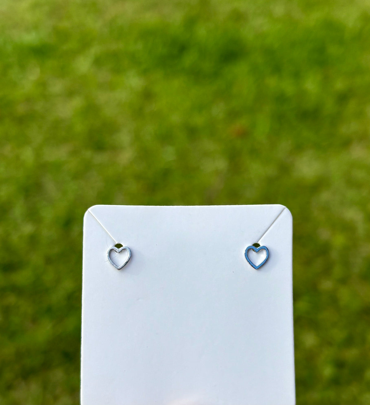 Clous d'oreilles Coeur d'argent